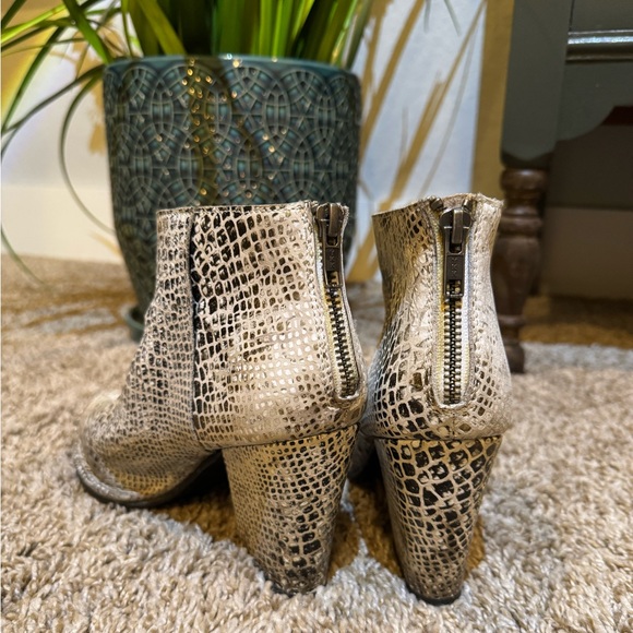 Snakeskin Ankle Bootie - Picture 3 of 7